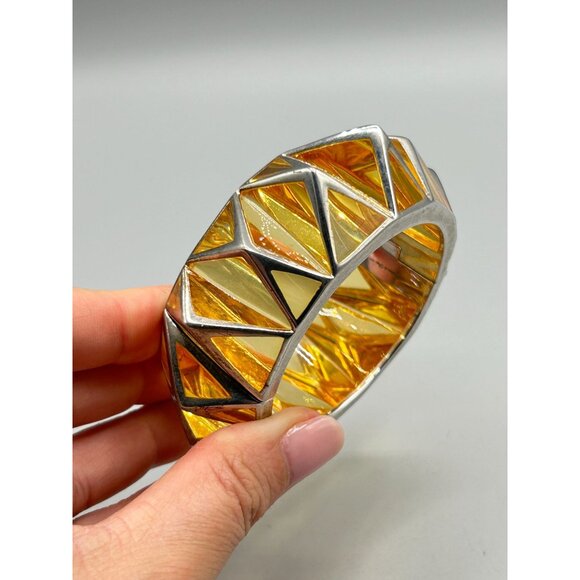 Hard To Find Angelique De Paris Pyramid Bangle Hinged Sterling Silver Lucite - Picture 5 of 11